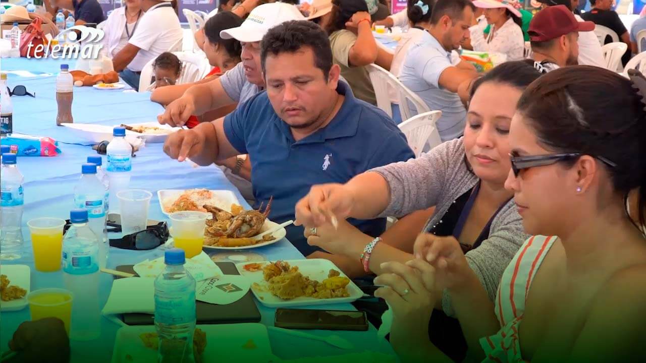 ¡Sabor y tradición! Esmeraldas deslumbra en Feria Gastronómica Nacional en Manta