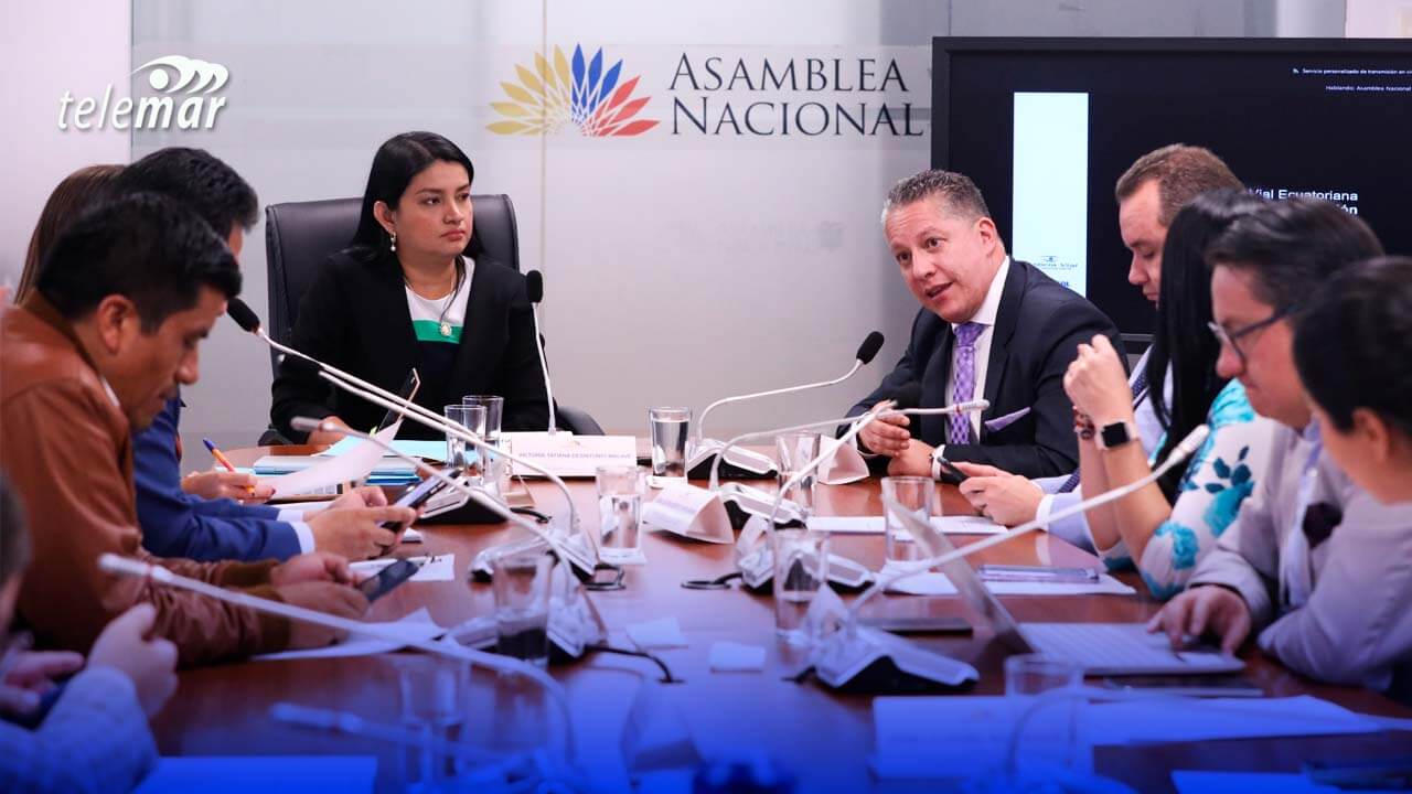 Comisión de Gobiernos Autónomos Propone Juicio Político Contra Cuatro Ministros