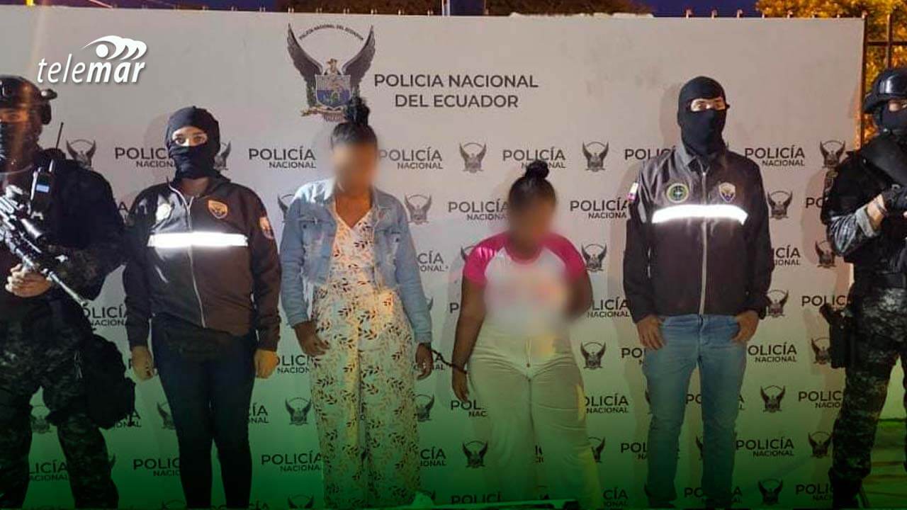 Policía Detiene a Dos Ciudadanas con Armas y Drogas en "El Palmar"