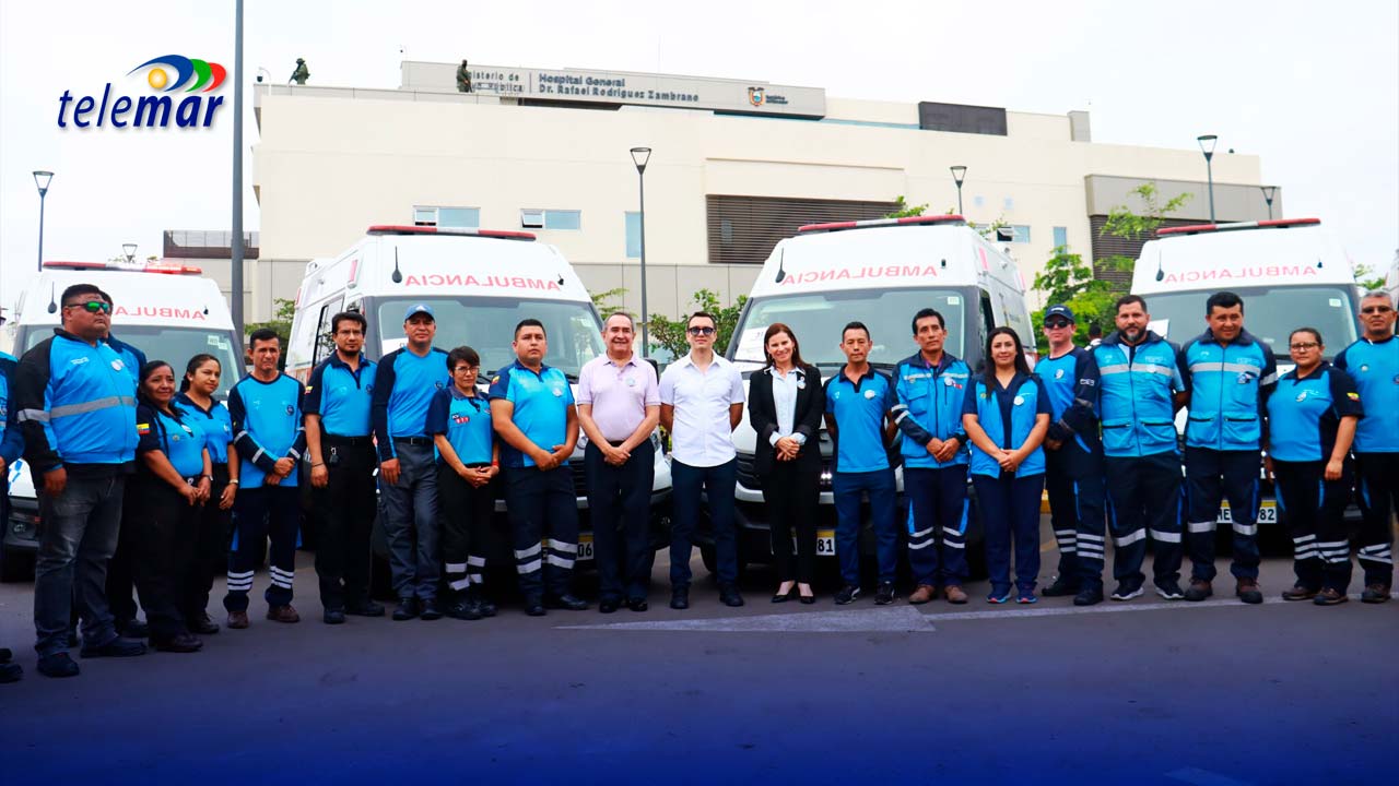 Presidente Daniel Noboa Entrega 49 Nuevas Ambulancias