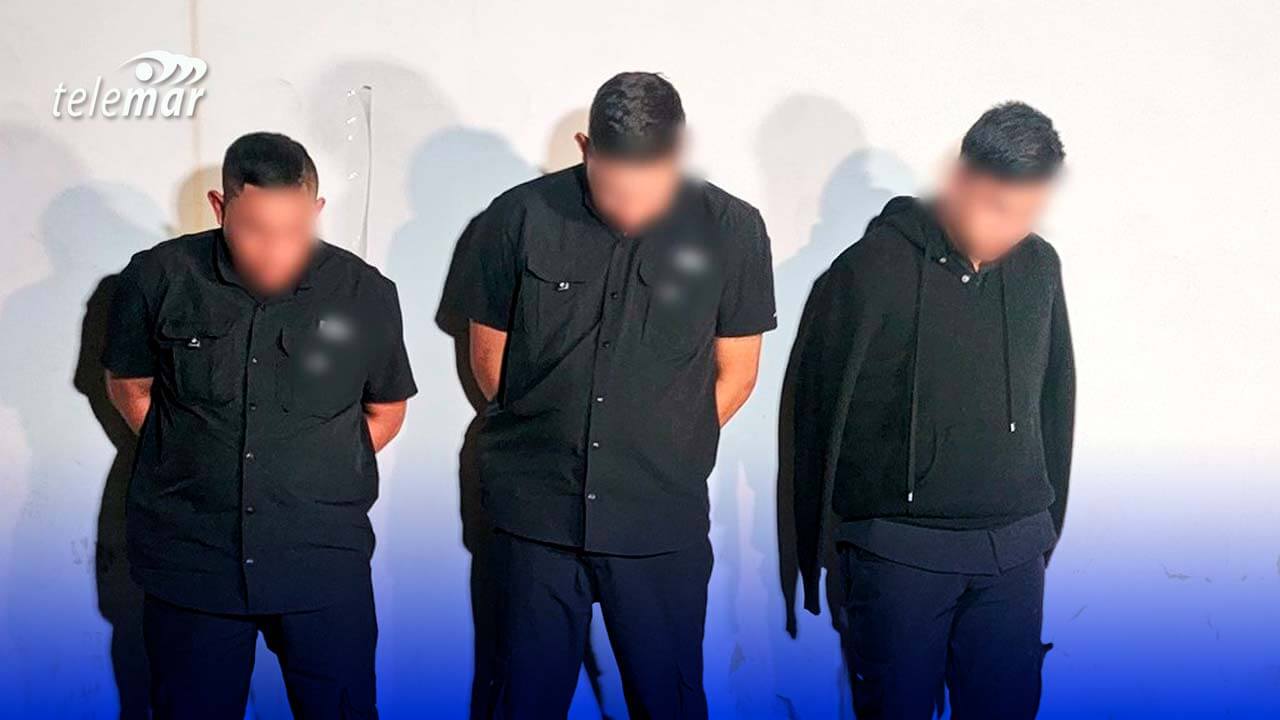Detienen a Tres Individuos Armados en el Estadio Rodrigo Paz Delgado