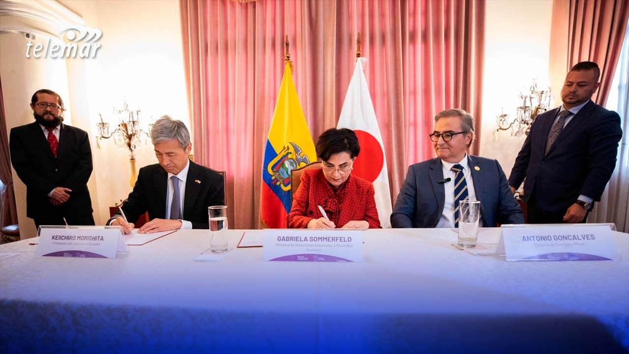 Ecuador y Japón firman préstamo para proyecto geotérmico en Chachimbiro