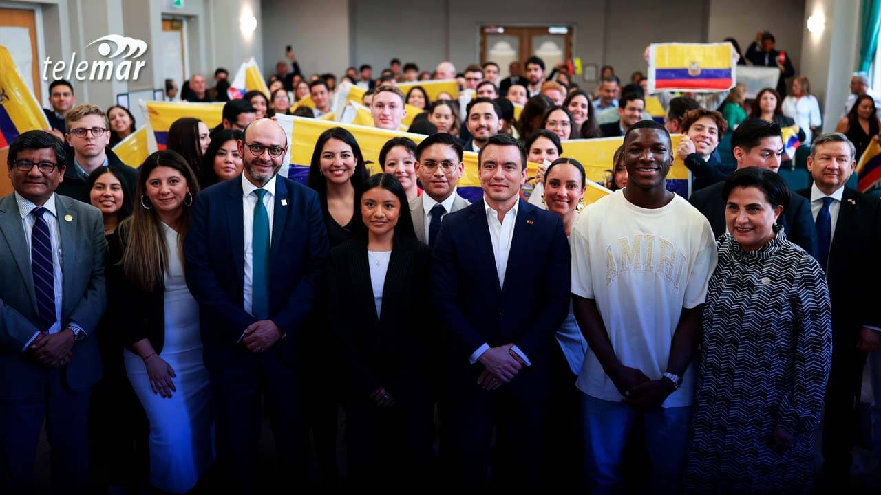 Presidente Noboa impulsa proyectos de inversión y apoya a jóvenes en Londres