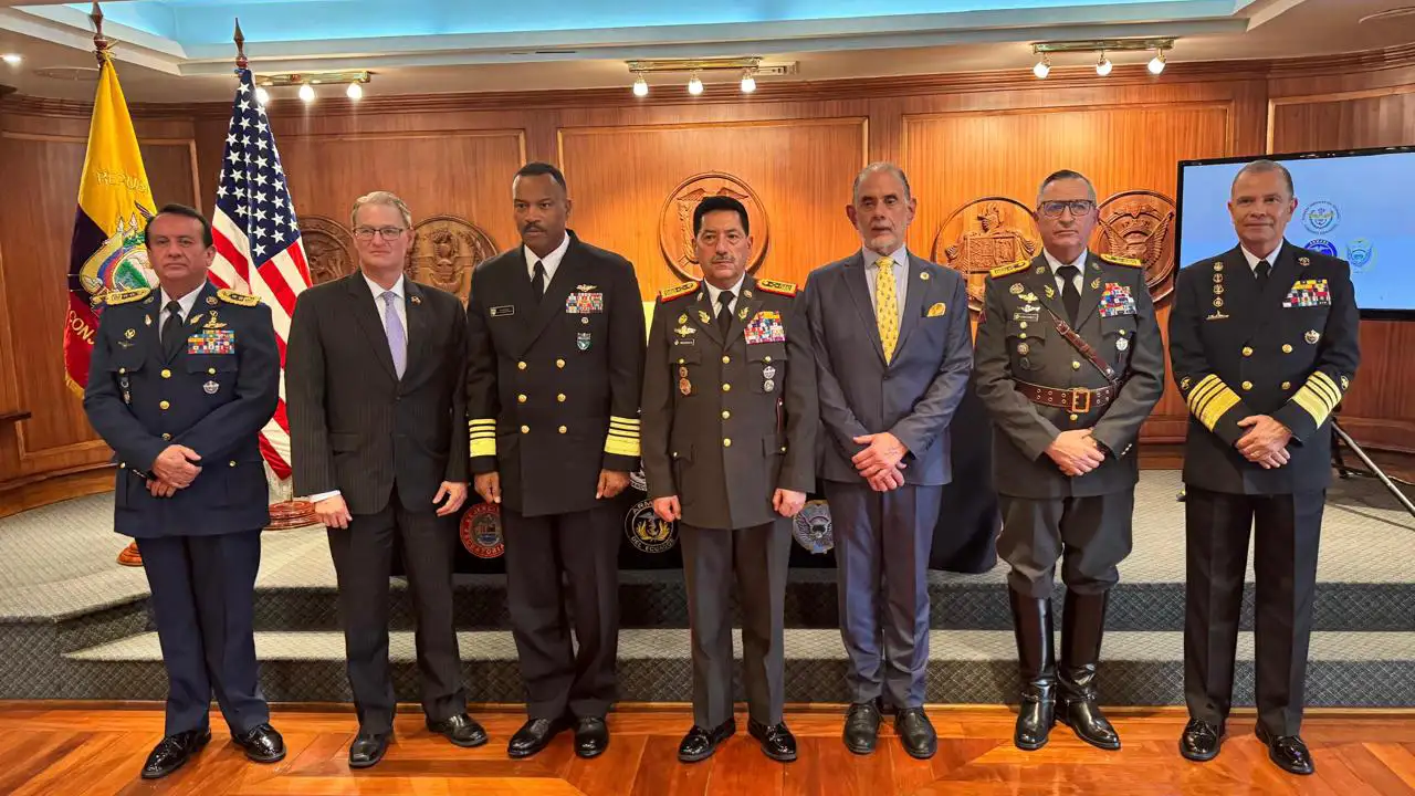 Colaboración estratégica: EE.UU. dona radar para controlar el espacio aéreo