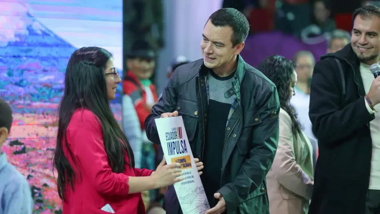 Gobierno entrega USD. 11 millones en créditos en Cotopaxi