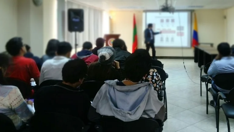 Gobierno lanzó programa de residencias universitarias gratuitas "Casa U"