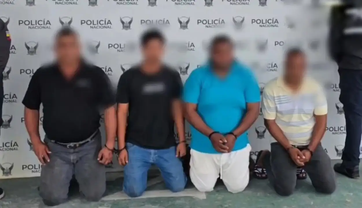 Cinco detenidos por delito hidrocarburífero en Esmeraldas, Atacames y Aloy Alfaro