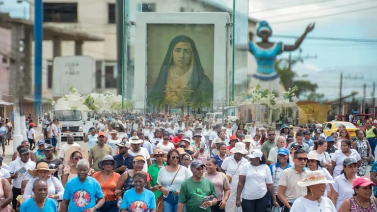 Fe y Esperanza: La Virgen de la Dolorosa vuelve a Esmeraldas