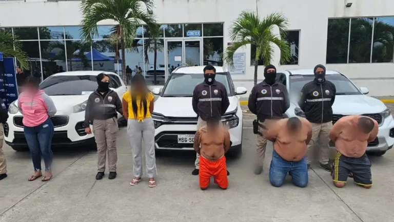 Operativo antidrogas desarticula red criminal en Manabí