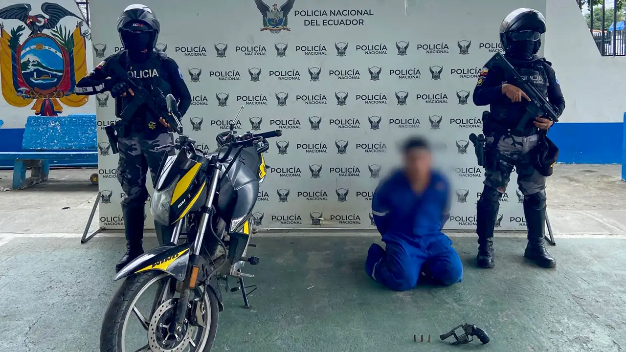 Aprehendido tras persecusión y enfrentamiento por robo en el sur de Esmeraldas