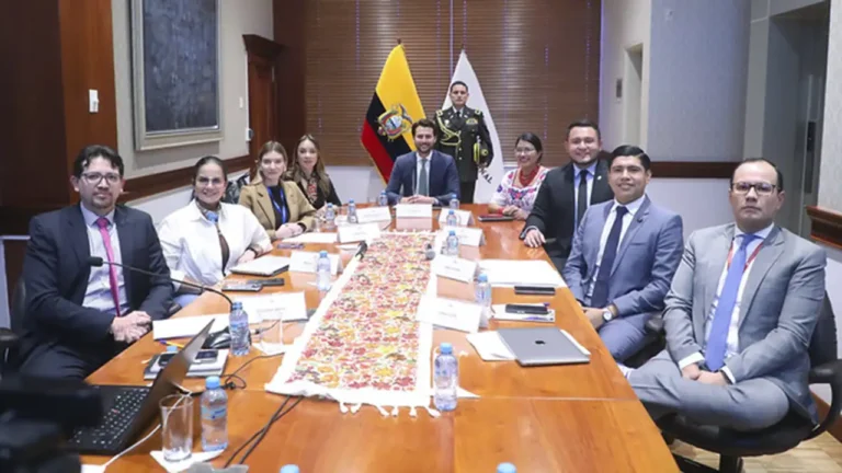 CAL impulsa investigación por presunta extralimitación en visita a Hospital