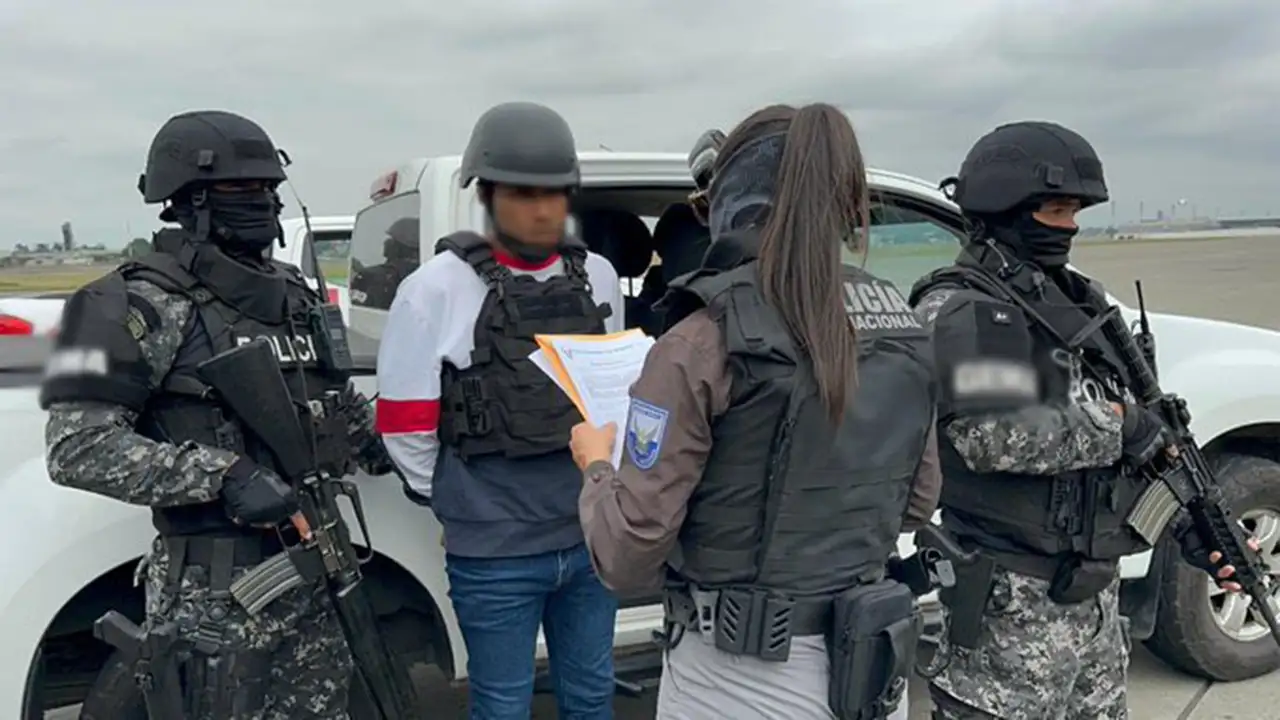 Fiscalía procesa a ocho miembros de los "Chone Killers" incluido alias "Negro Tulio"