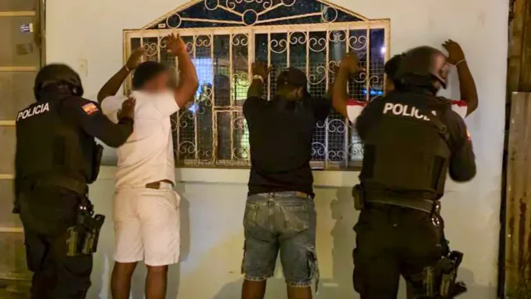 Intervenciones policiales refuerzan el control y la seguridad en Esmeraldas