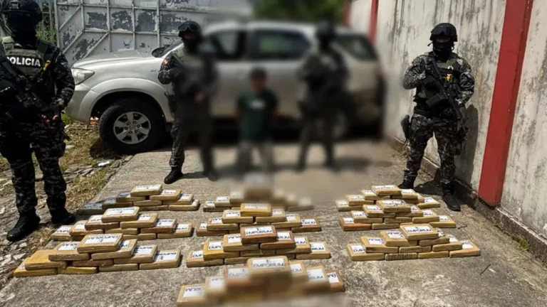 Más de 300 mil gramos de SCSF incautadas en operativos viales en Archidona, Napo