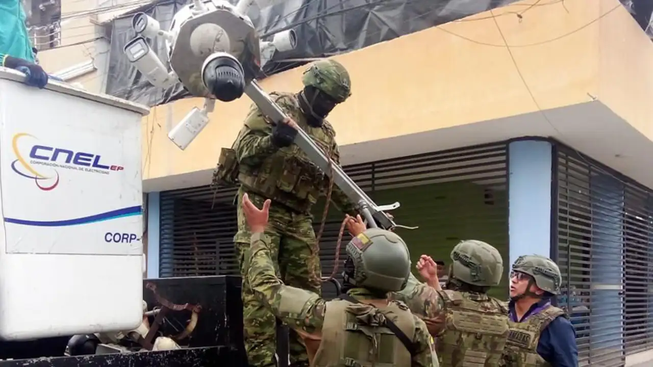 Operativo militar desmontó 54 cámaras ilegales en Babahoyo