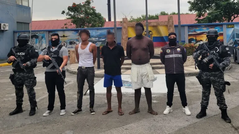 Aprehendidos tres presuntos miembros del GDO "Los Lagartos" en Guayaquil
