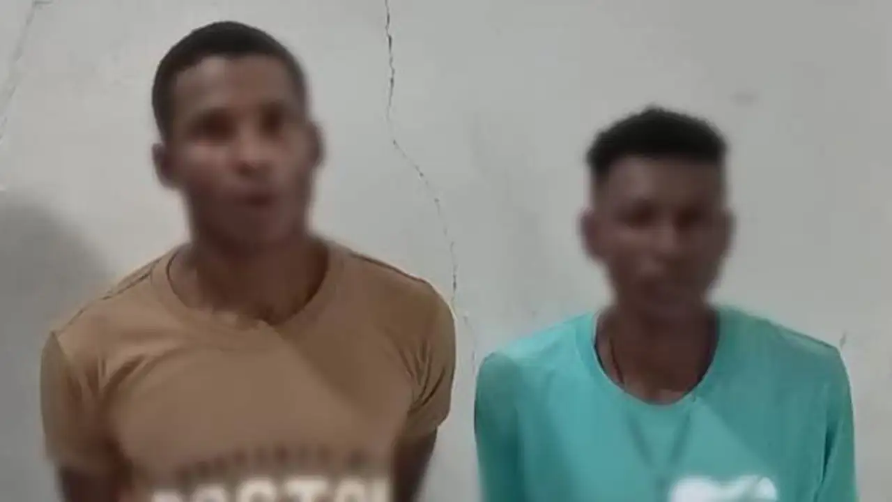 Caen dos sujetos por robo a locales comerciales en Esmeraldas