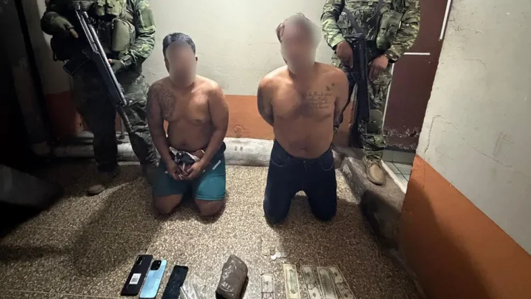 Capturados alias "Chicho" y "Crosti" vinculados al GDO "Los Choneros"