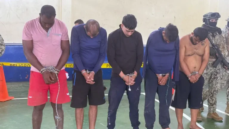 Cinco detenidos y droga incautada valorada en USD. $ 25 millones en San Lorenzo