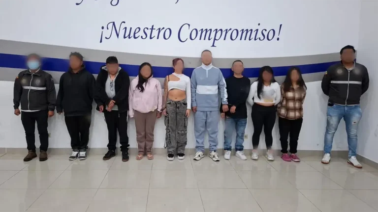 Desarticulan banda dedicada al robo de vehículos en Quito