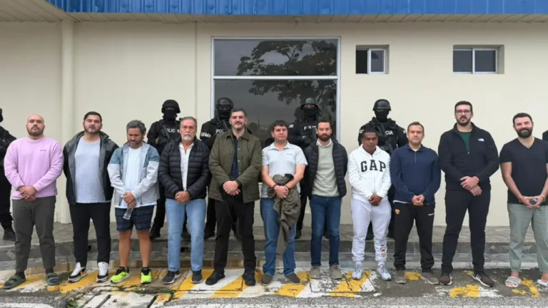 Caso Goleada: Cinco implicados con prisión preventiva trasladados a Latacunga