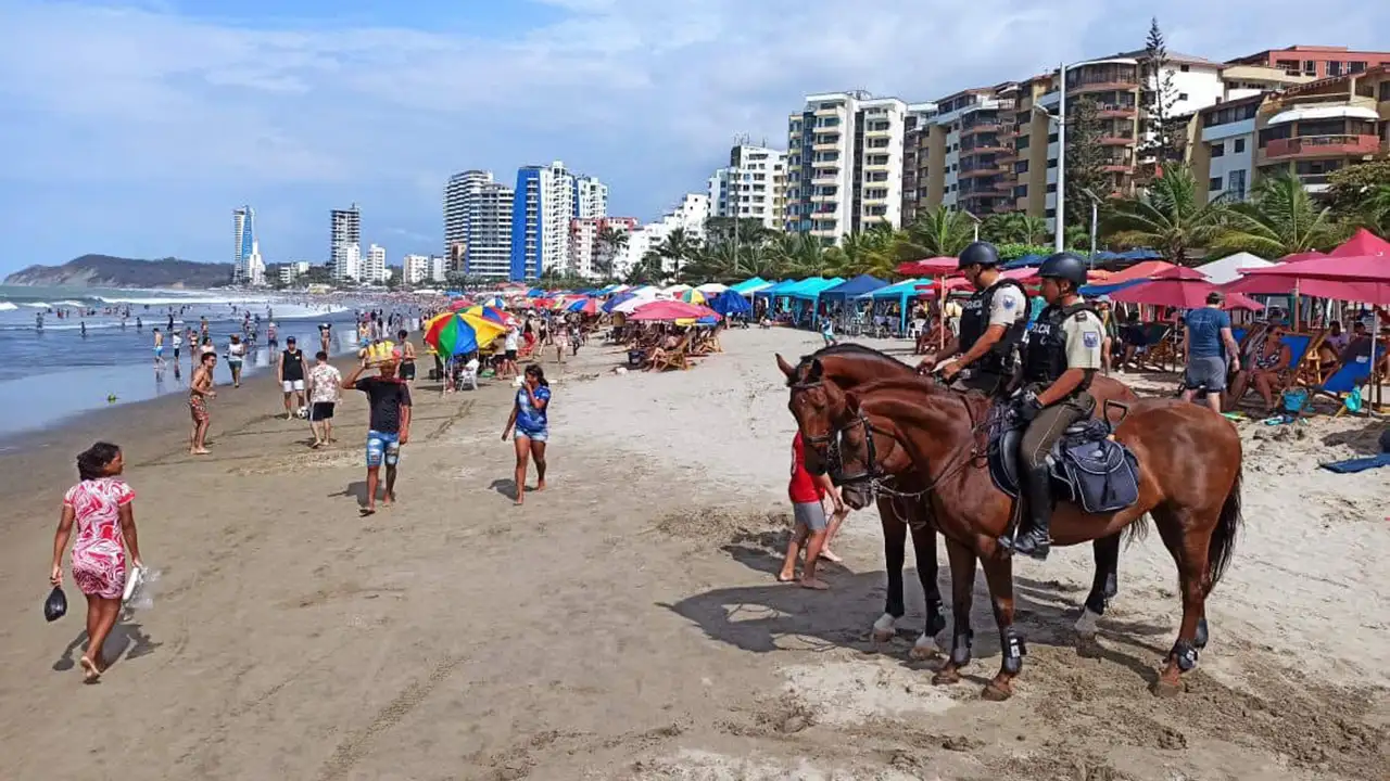 Policía presentó resultados del despliegue de seguridad por el feriado en Esmeraldas