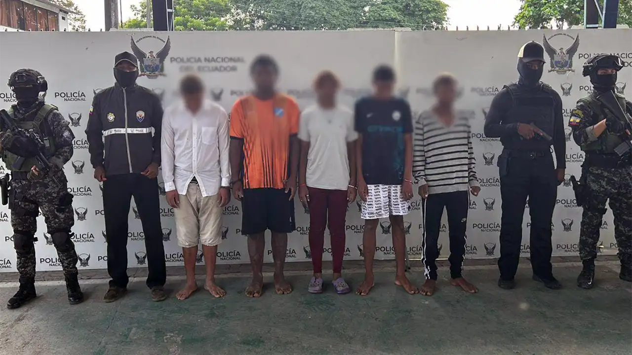 Desarticulan banda de extorsión a transportistas en Esmeraldas