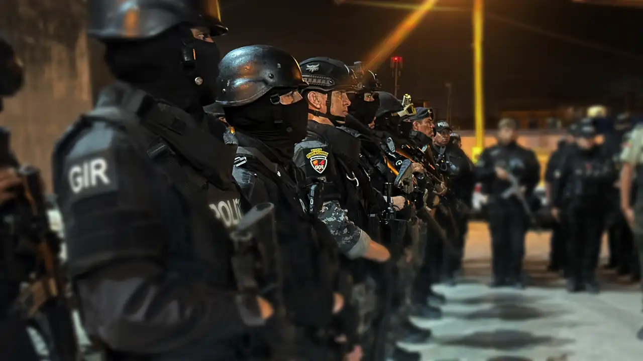 Diecisiete aprehendidos y 13 armas decomisadas en operativo Apolo 15 en Guayas