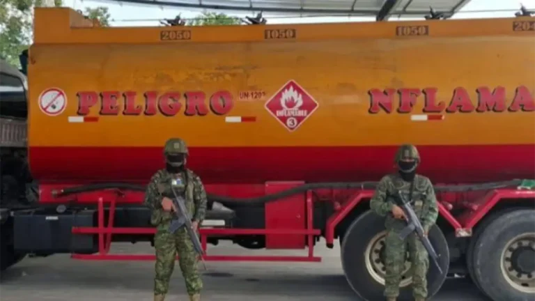 Caen policías, militares y civiles por red de tráfico de combustible en operación Gran Fortaleza 1