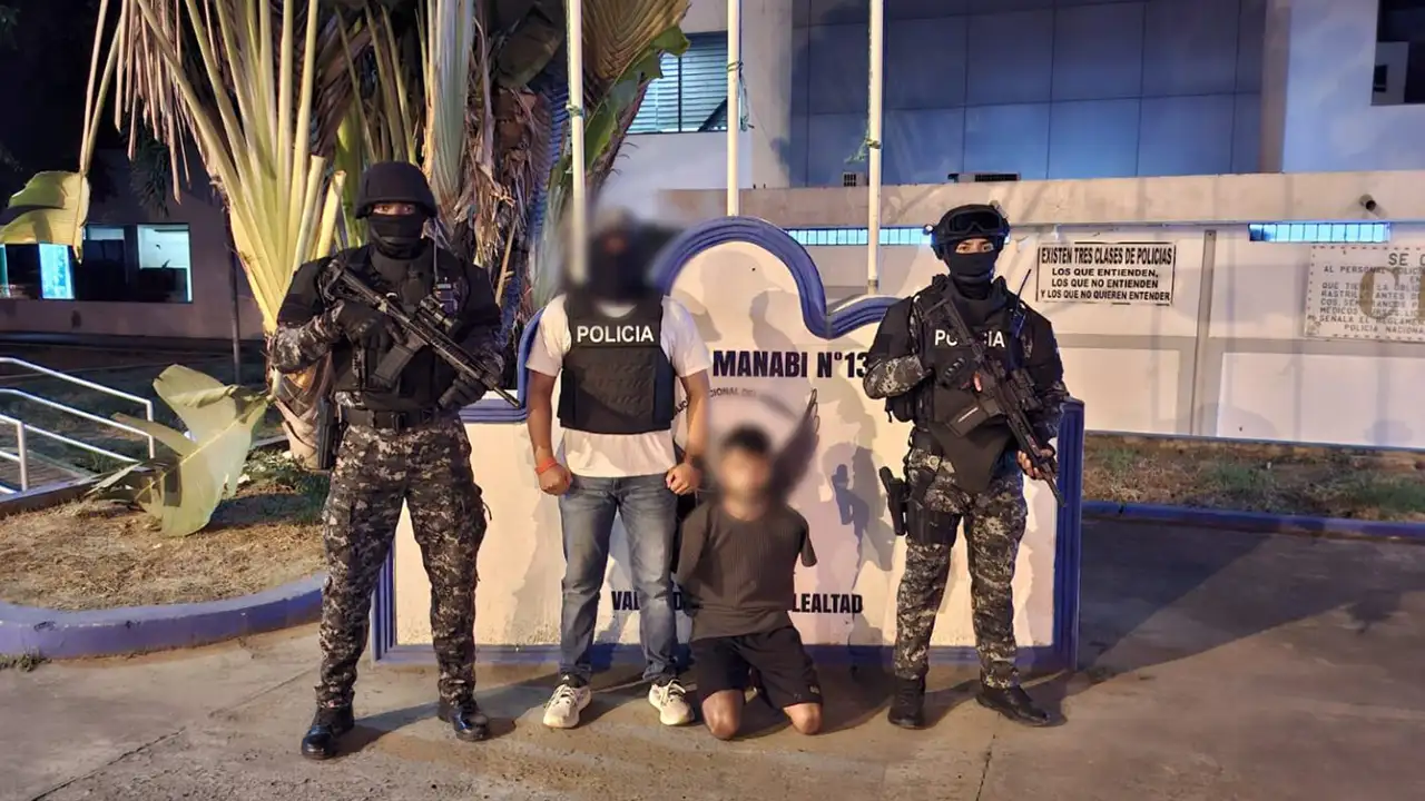 Capturado alias "Rojo" en operativo "ATLAS-027" en Manabí