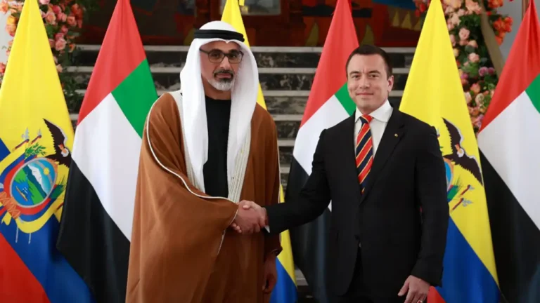 Corte Constitucional da luz verde, pero con condiciones al tratado de inversión con EAU