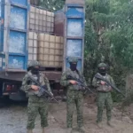 Golpe al robo de combustible: Ejército recupera 1.250 galones de diésel en Esmeraldas