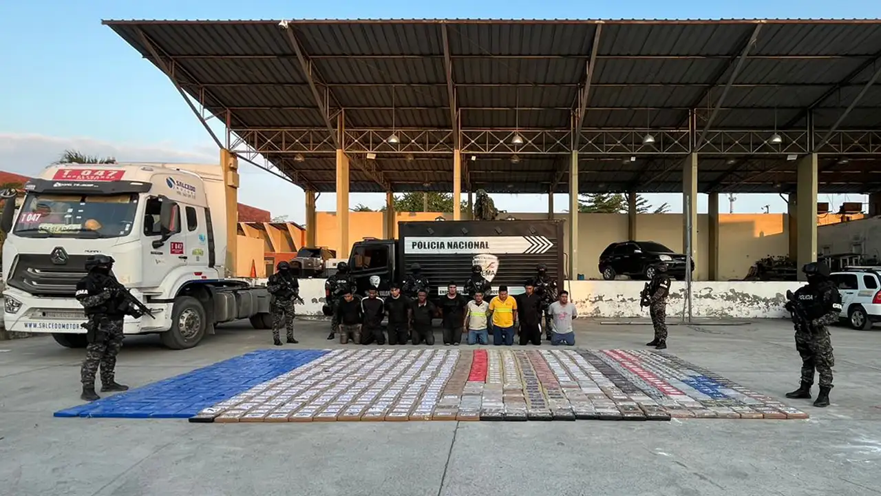 Operación Atenas: Caen 10 implicados en contaminación de contenedores