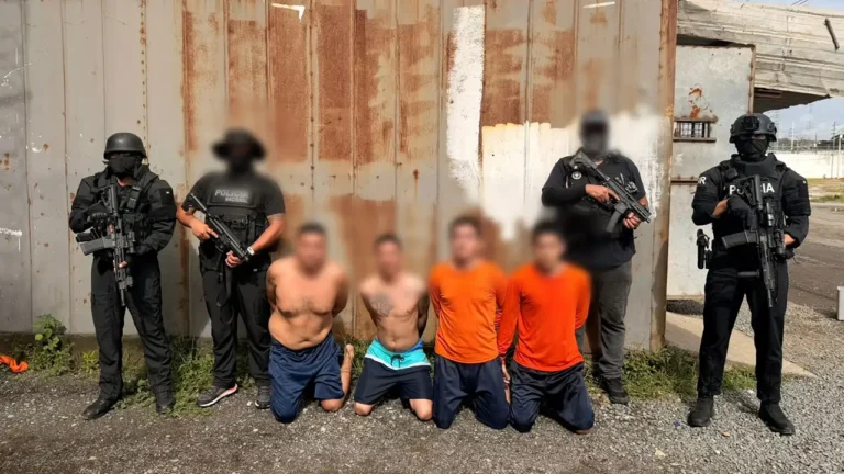 Seis detenidos por exigir $10.000 a un agricultor en operativo Libertad E-458