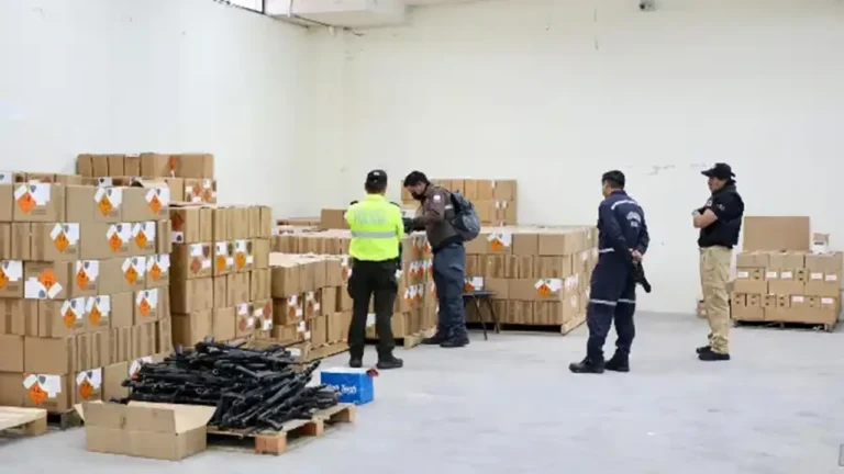 Seis expolicías sentenciados por vender municiones de dotación a bandas criminales