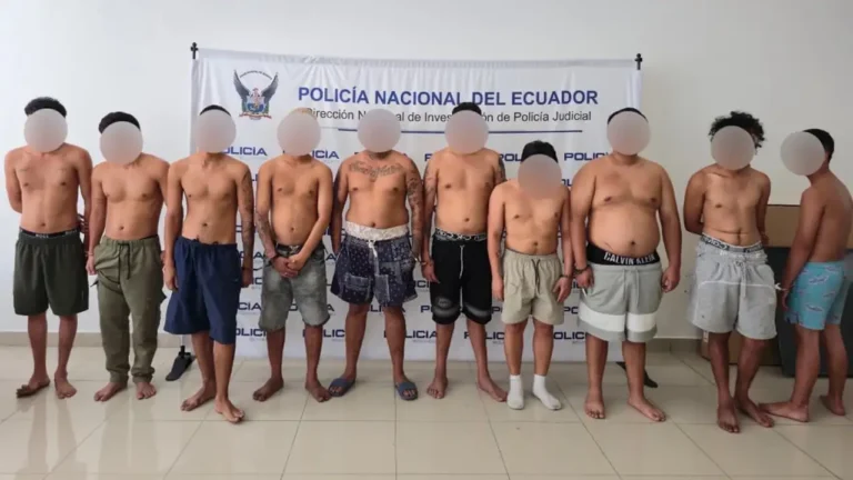 Diez detenidos en allanamiento vinculado a robos en carreteras en Ciudad Celeste