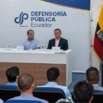 PUCE Esmeraldas y Defensoría Pública firman convenio de cooperación institucional