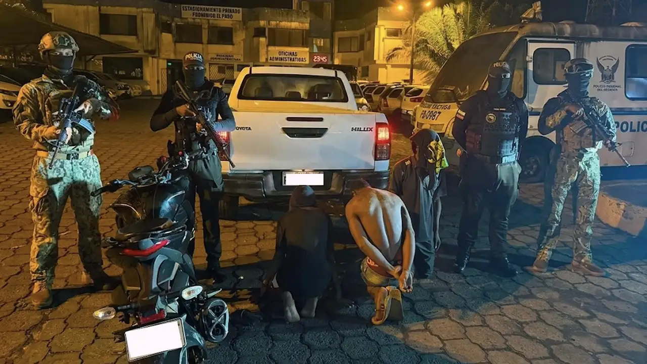 Capturado presunto miembro de 'La Carbonera' con armas y radios en San Lorenzo