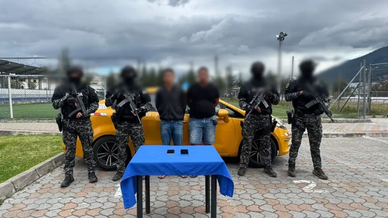Detienen a tres presuntos implicados en ataque armado en Calacalí