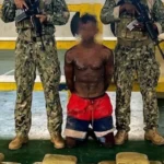 FF.AA. incauta 39 paquetes de droga y armas en la comunidad de Guapilar, Eloy Alfaro