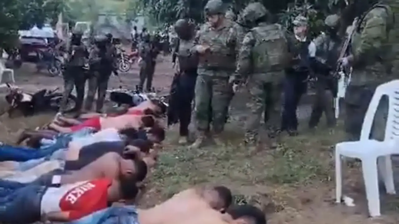 Capturados 15 presuntos miembros de 'Los Águilas' en narcofiesta en Ciudad de Dios, Guayaquil