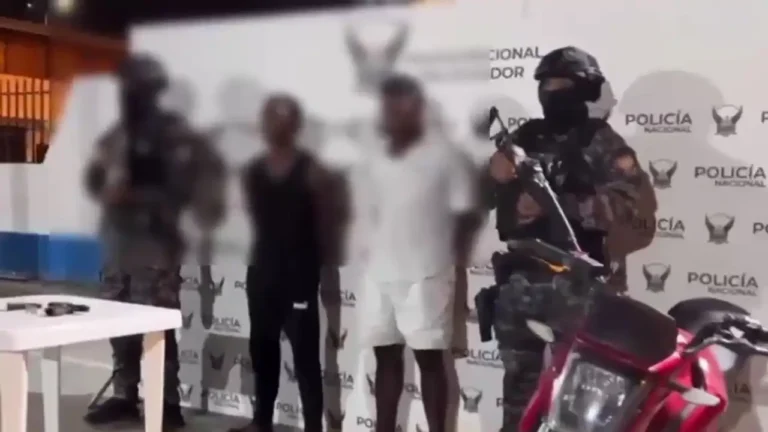Operativos simultáneos en Esmeraldas, Rioverde y San Lorenzo dejan tres detenidos