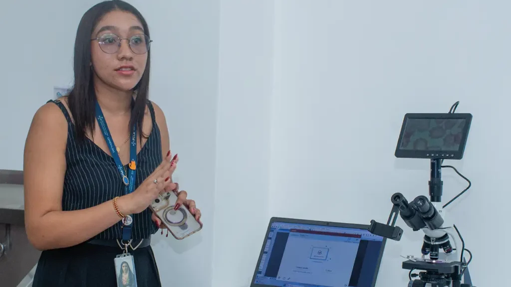 centro avanzado de simulación clínica hospitalaria