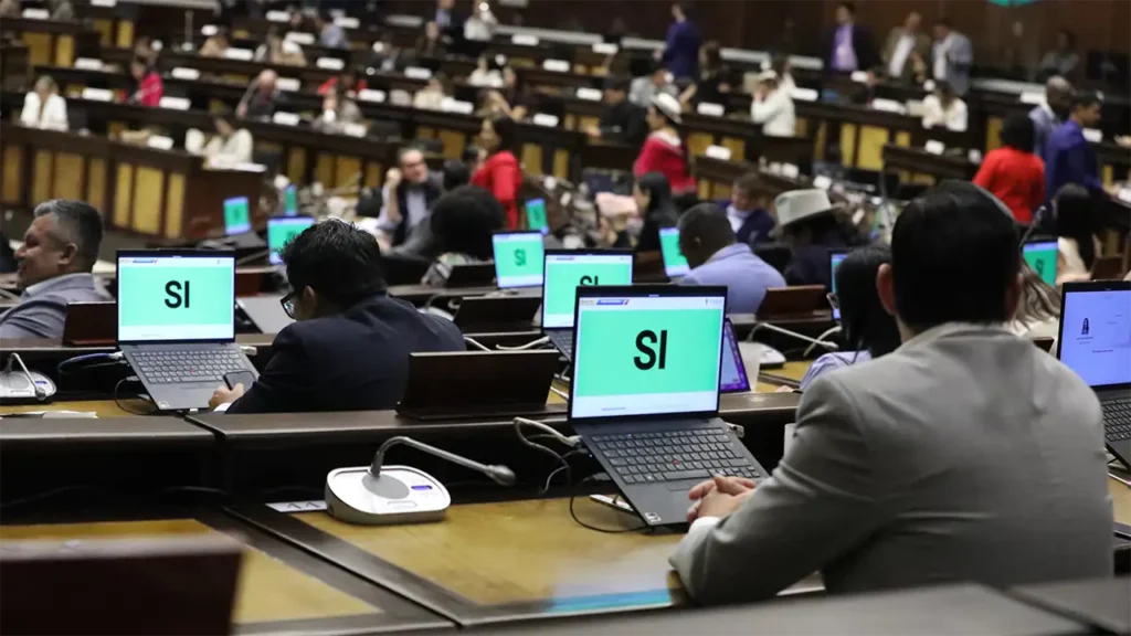 Asamblea aprueba Ley de Extradición con 139 votos para enfrentar al crimen organizado