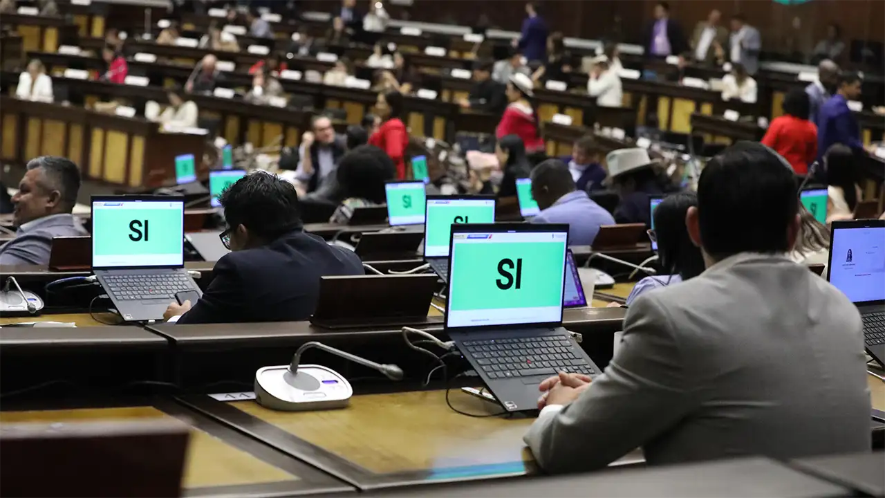 Asamblea aprueba Ley de Extradición con 139 votos para enfrentar al crimen organizado
