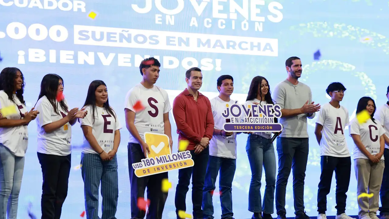 Daniel Noboa lanza la tercera edición de 'Jóvenes en Acción' para 150 mil beneficiarios