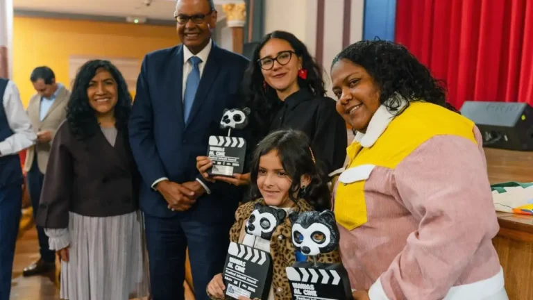«Guardianes de Saberes Ancestrales» triunfa en el XII Festival Infantil y Juvenil Wawas al Cine