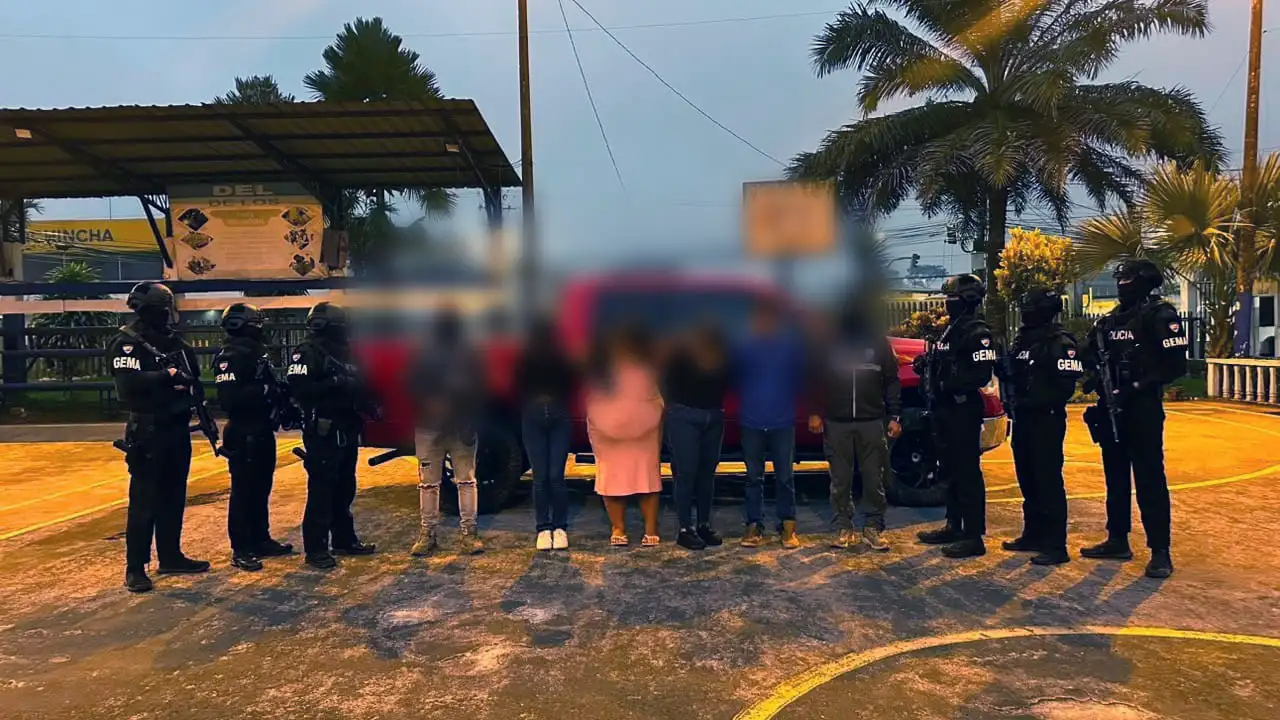 Operación Columbus: Caen cinco integrantes de red de narcotráfico por envíos postales