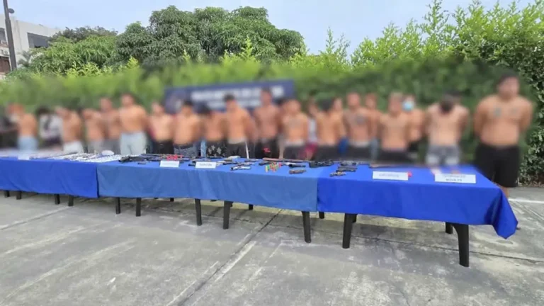 Operativo Apolo 25 captura a 33 presuntos miembros del GDO "Águilas" en Guayaquil