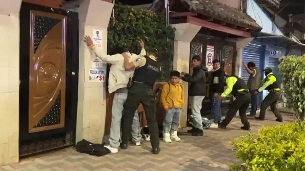 Despliegue del Bloque de Seguridad frena la delincuencia en La Michelena, sur de Quito